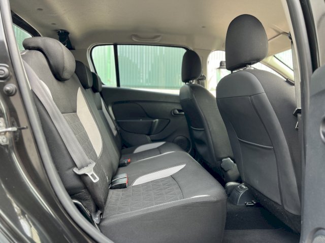 Dacia Dacia Sandero II (B52) 0.9 TCe 90ch Stepway Prestige