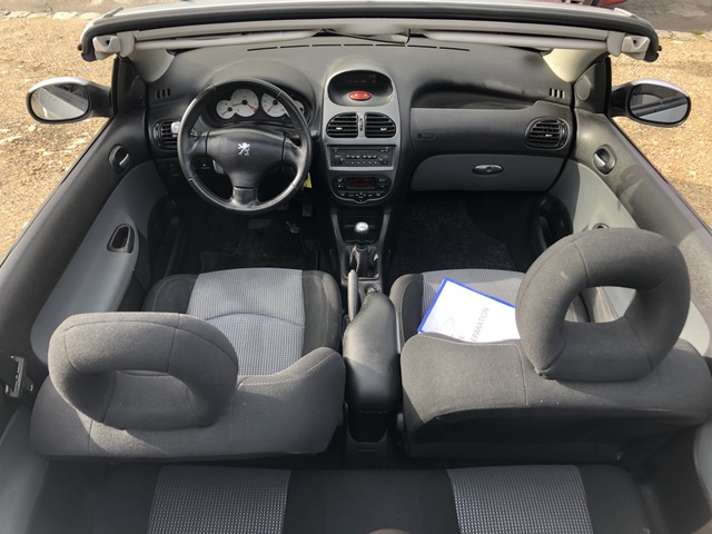 PEUGEOT  Peugeot 206  1.6 16v Sport