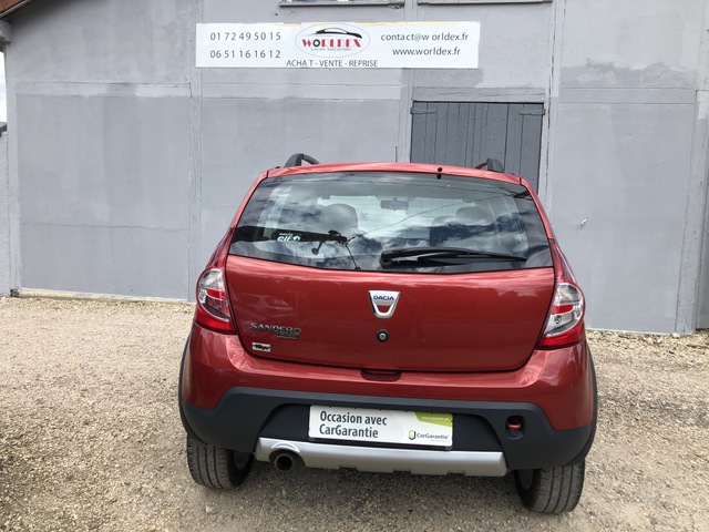 DACIA Dacia Sandero  1.6 MPI 90 Lauréate