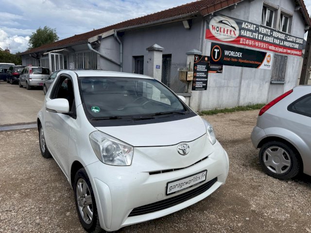 TOYOTA Toyota iQ  68 VVT-i iQ