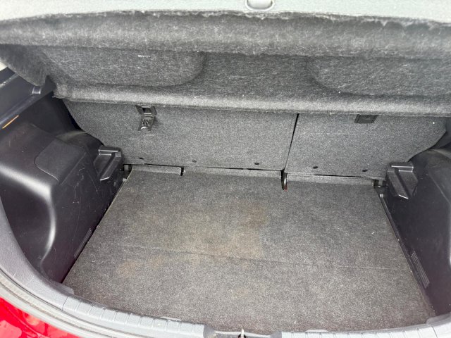 TOYOTA Toyota Yaris III 69 VVT-i Dynamic 5p