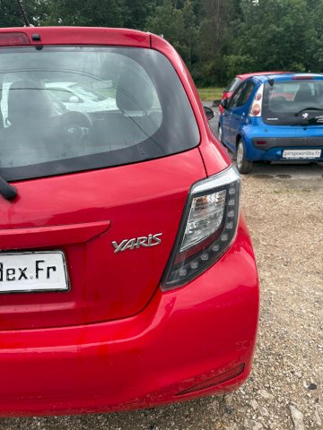 TOYOTA Toyota Yaris III 69 VVT-i Dynamic 5p