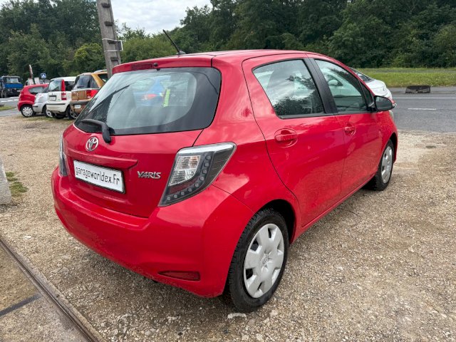 TOYOTA Toyota Yaris III 69 VVT-i Dynamic 5p