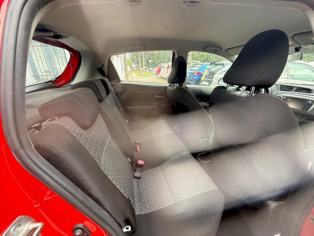 TOYOTA Toyota Yaris III 69 VVT-i Dynamic 5p