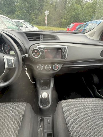 TOYOTA Toyota Yaris III 69 VVT-i Dynamic 5p