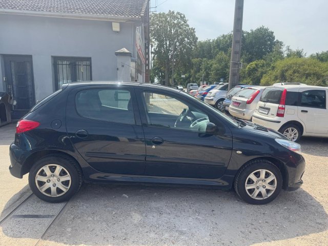 PEUGEOT  Peugeot 206  1.4 Urban 5p