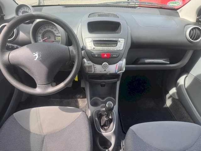 PEUGEOT  Peugeot 107  1.0 12v Urban Move 5p