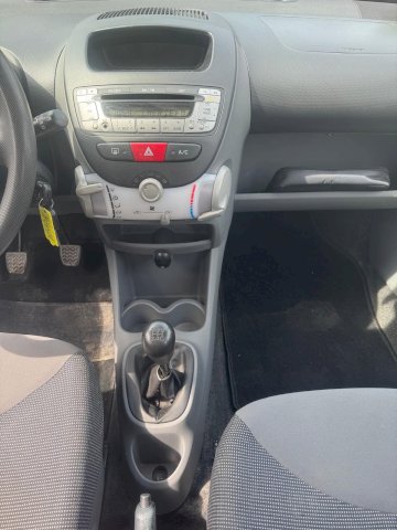 PEUGEOT  Peugeot 107  1.0 12v Urban Move 5p