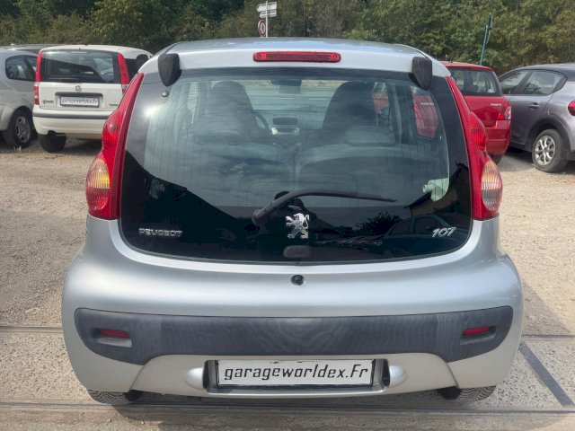 PEUGEOT  Peugeot 107  1.0 12v Urban Move 5p