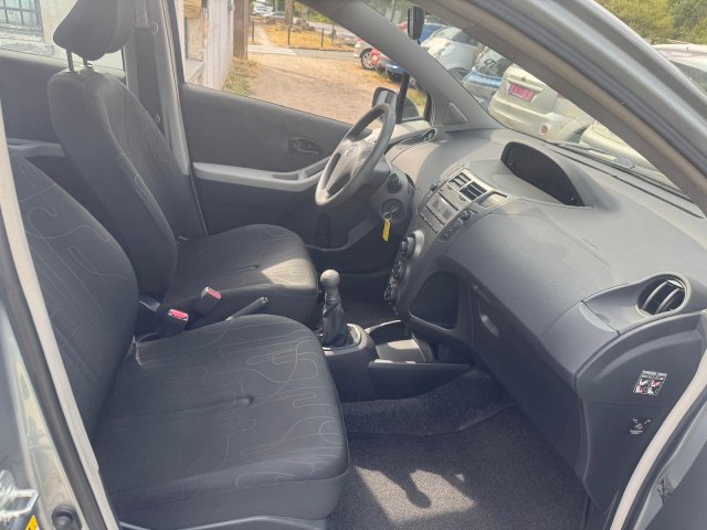 TOYOTA Toyota Yaris II 69 VVT-i 5p