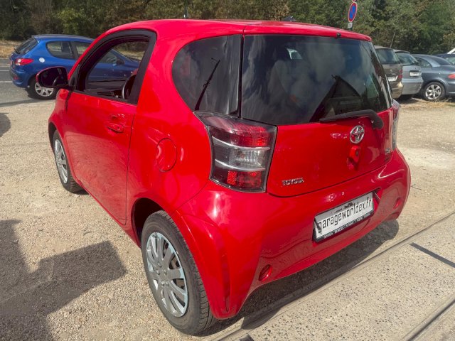 TOYOTA Toyota iQ  68 VVT-i iQ