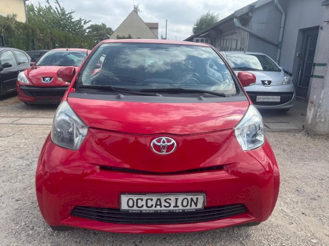 TOYOTA Toyota iQ  68 VVT-i iQ