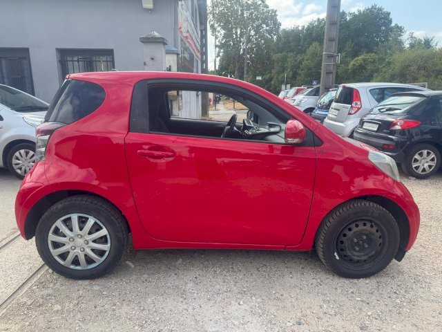 TOYOTA Toyota iQ  68 VVT-i iQ