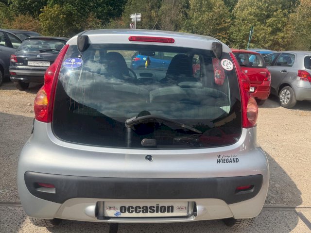PEUGEOT  Peugeot 107  1.0 12v Trendy 5p