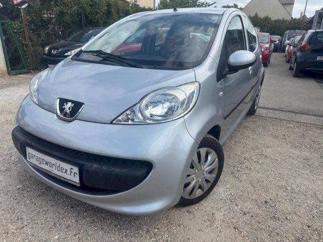 PEUGEOT  Peugeot 107  1.0 12v Trendy 5p