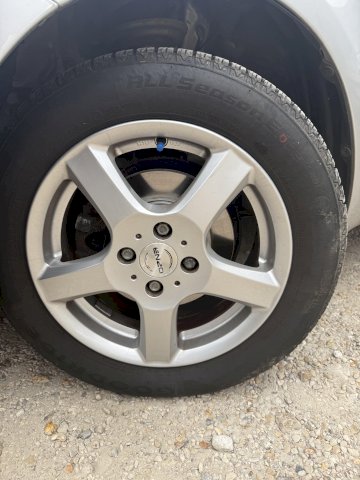 TOYOTA Toyota Yaris II 87 VVT-i Sol 5p