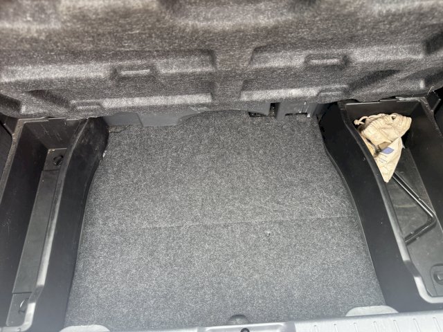 TOYOTA Toyota Yaris II 87 VVT-i Sol 5p
