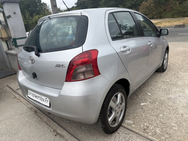 TOYOTA Toyota Yaris II 87 VVT-i Sol 5p