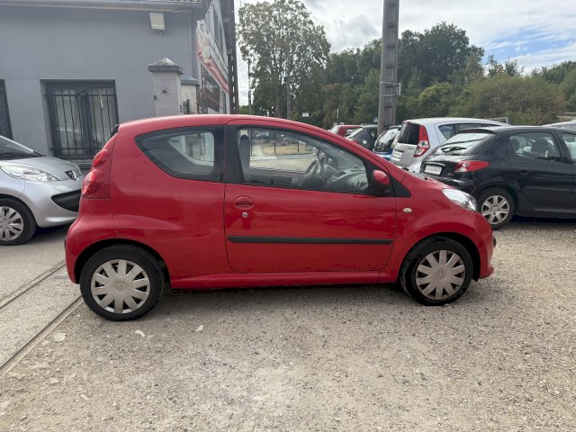 PEUGEOT  Peugeot 107  1.0 12v Trendy 3p