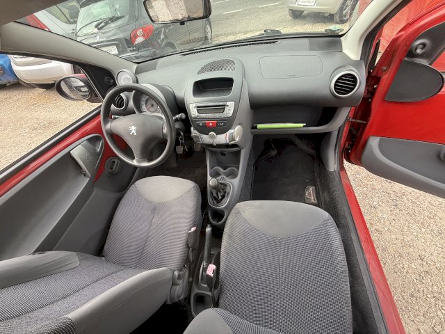 PEUGEOT  Peugeot 107  1.0 12v Trendy 3p