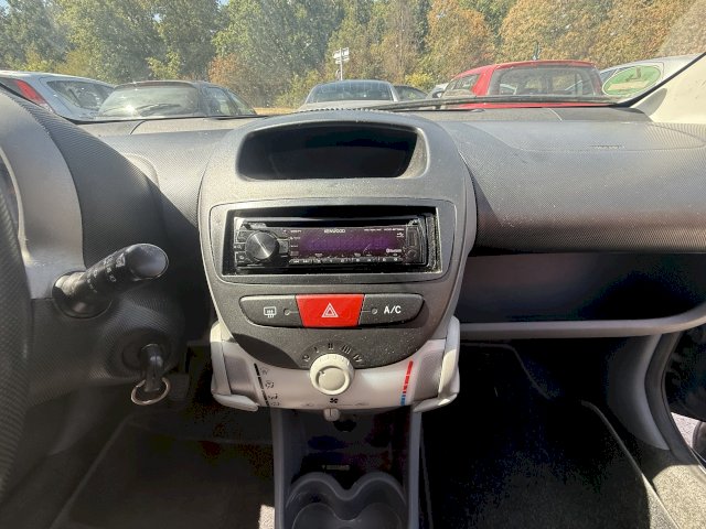 PEUGEOT  Peugeot 107  1.0 12v Urban 3p