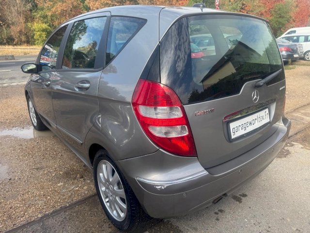 MERCEDES BENZ Mercedes-Benz Classe A I (C169) 200 Elegance Contact CVT