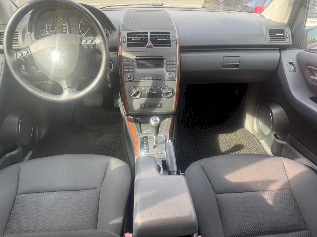 MERCEDES BENZ Mercedes-Benz Classe A I (C169) 200 Elegance Contact CVT