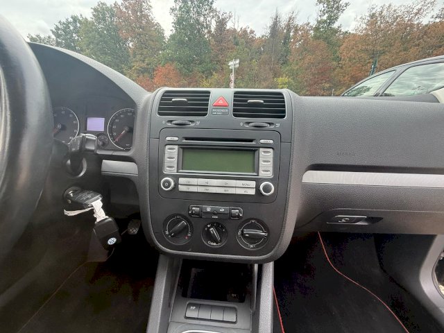 VOLKSWAGEN Volkswagen Golf 1.4 GOAL 80