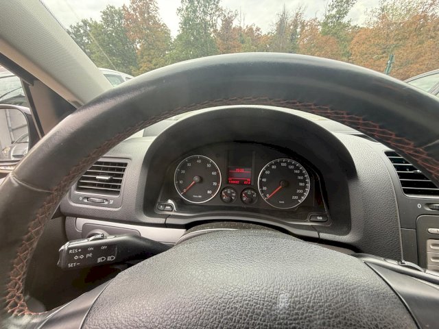 VOLKSWAGEN Volkswagen Golf 1.4 GOAL 80