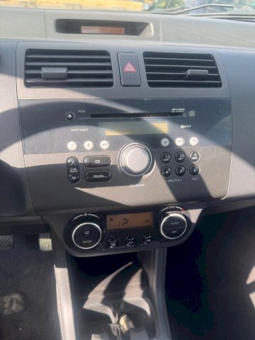 SUZUKI Suzuki Swift 1.3 GLX 92