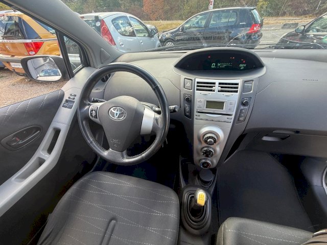TOYOTA Toyota Yaris II 69 VVT-i Creation 5p