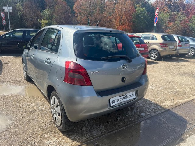TOYOTA Toyota Yaris II 69 VVT-i Creation 5p