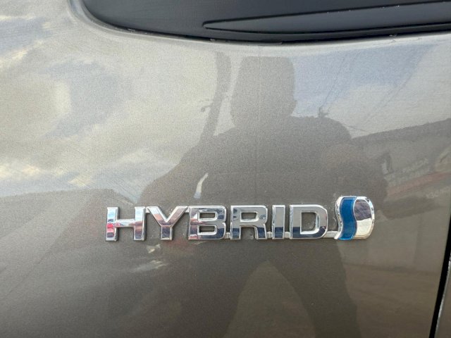 TOYOTA Toyota Yaris 1.5 HYBRID 75