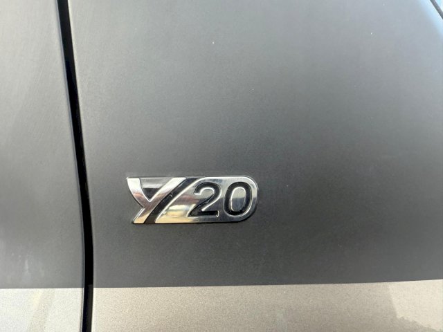 TOYOTA Toyota Yaris 1.5 HYBRID 75