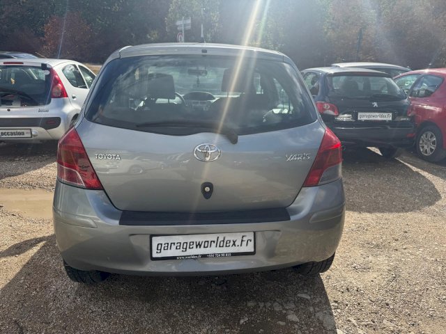 TOYOTA Toyota Yaris II 69 VVT-i Up 5p