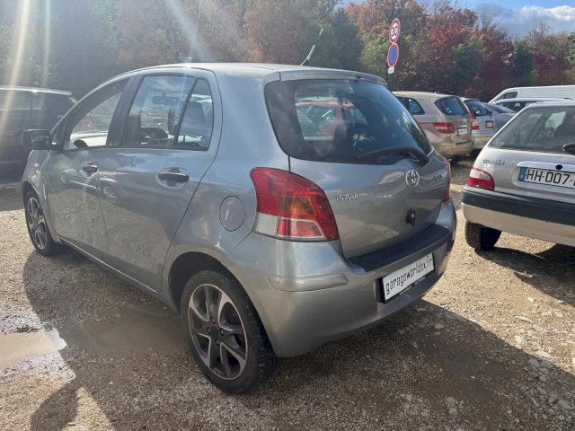 TOYOTA Toyota Yaris II 69 VVT-i Up 5p