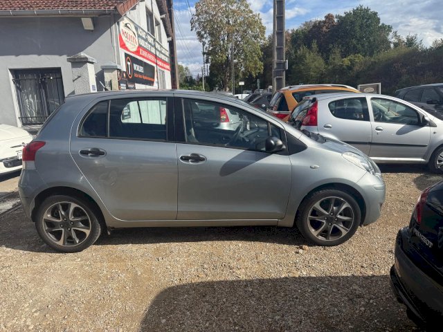 TOYOTA Toyota Yaris II 69 VVT-i Up 5p