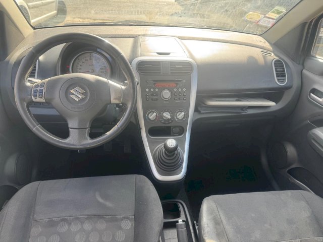 SUZUKI Suzuki Splash 