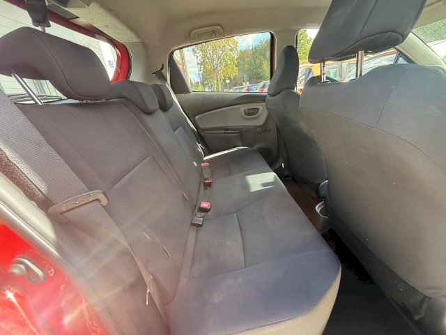 TOYOTA Toyota Yaris III 69 VVT-i Tendance 5p