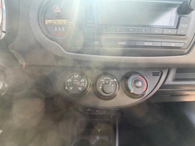 TOYOTA Toyota Yaris III 69 VVT-i Tendance 5p