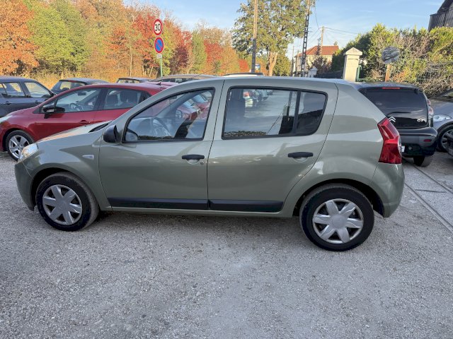 DACIA Dacia Sandero  1.4 MPI 75 Lauréate