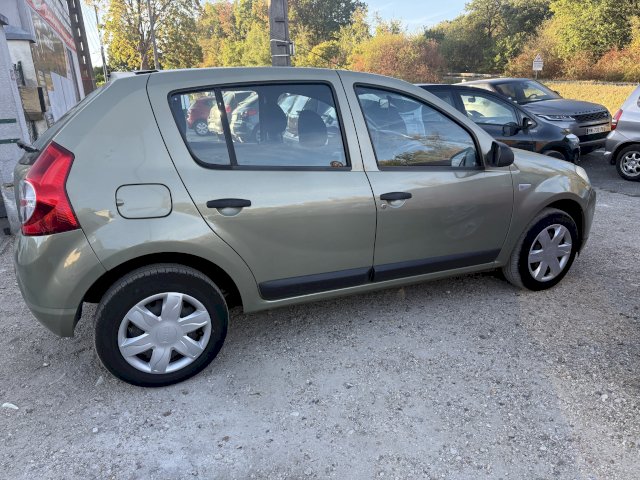 DACIA Dacia Sandero  1.4 MPI 75 Lauréate