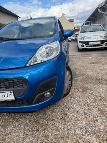 PEUGEOT  Peugeot 107  1.0 12v Envy 2-Tronic5p