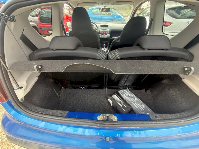 PEUGEOT  Peugeot 107  1.0 12v Envy 2-Tronic5p