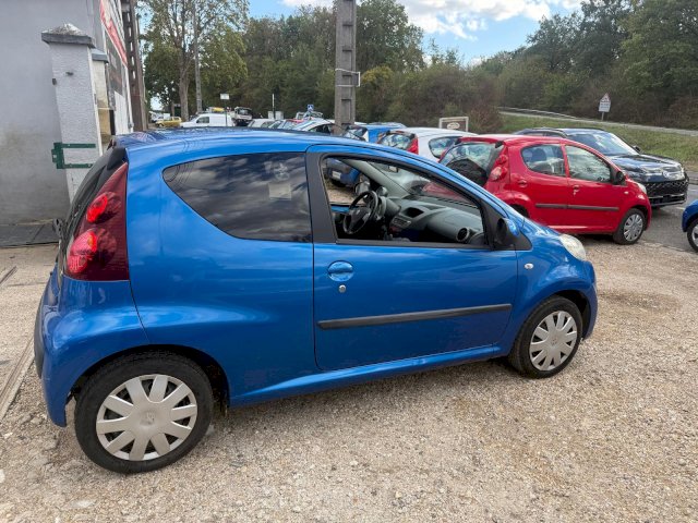 PEUGEOT  Peugeot 107  1.0 12v Envy 2-Tronic5p