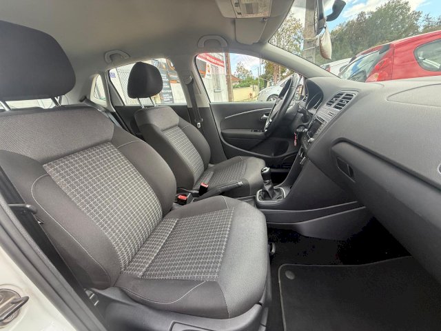 VOLKSWAGEN Volkswagen Polo V 1.2 TSI 90 BlueMotion Technology Confortline 5p