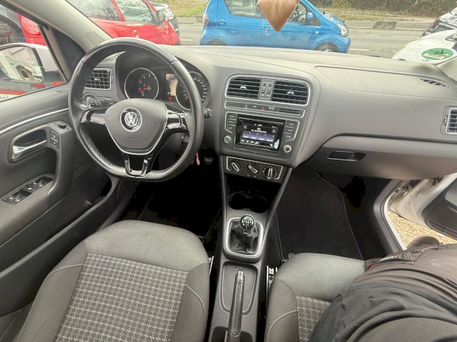 VOLKSWAGEN Volkswagen Polo V 1.2 TSI 90 BlueMotion Technology Confortline 5p