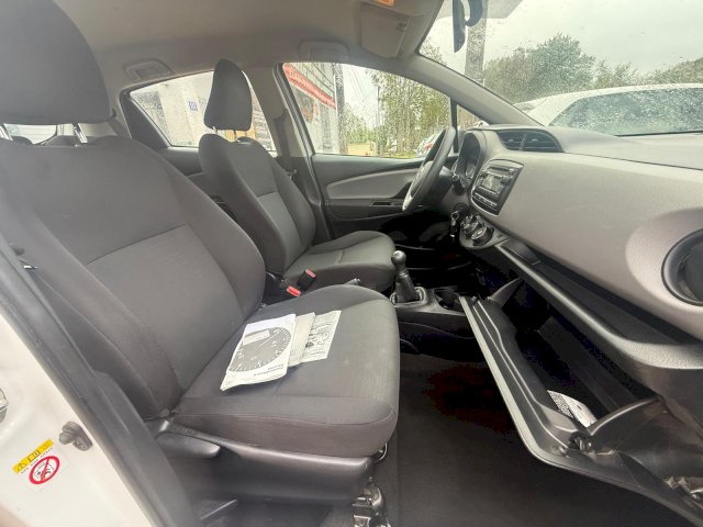 TOYOTA Toyota Yaris III 69 VVT-i Dynamic 5p