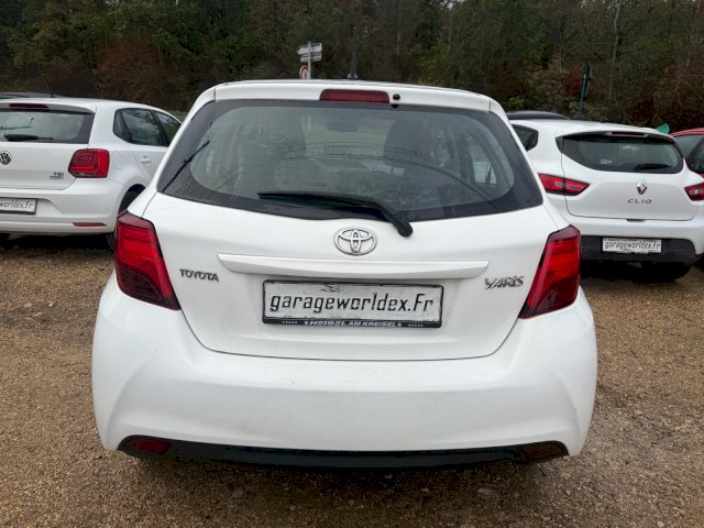 TOYOTA Toyota Yaris III 69 VVT-i Dynamic 5p