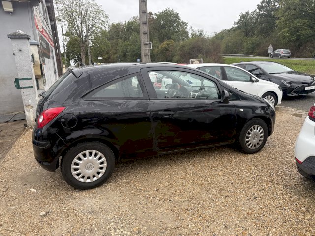 OPEL Opel Corsa 1.0 ESSENTIA 60 